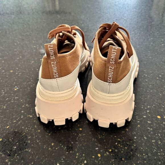 Schultz Krystal Platform Sneakers. Tan. Size 7.5 - Picture 4 of 9